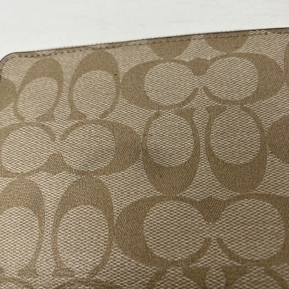 Coach Signature Canvas Horse and Carriage Wristlet Pouch Tan Red - Picture 4 of 7